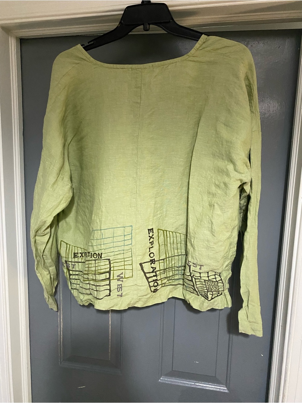 Blue Fish Light Green Linen Button-Front Top - Picture 2 of 4